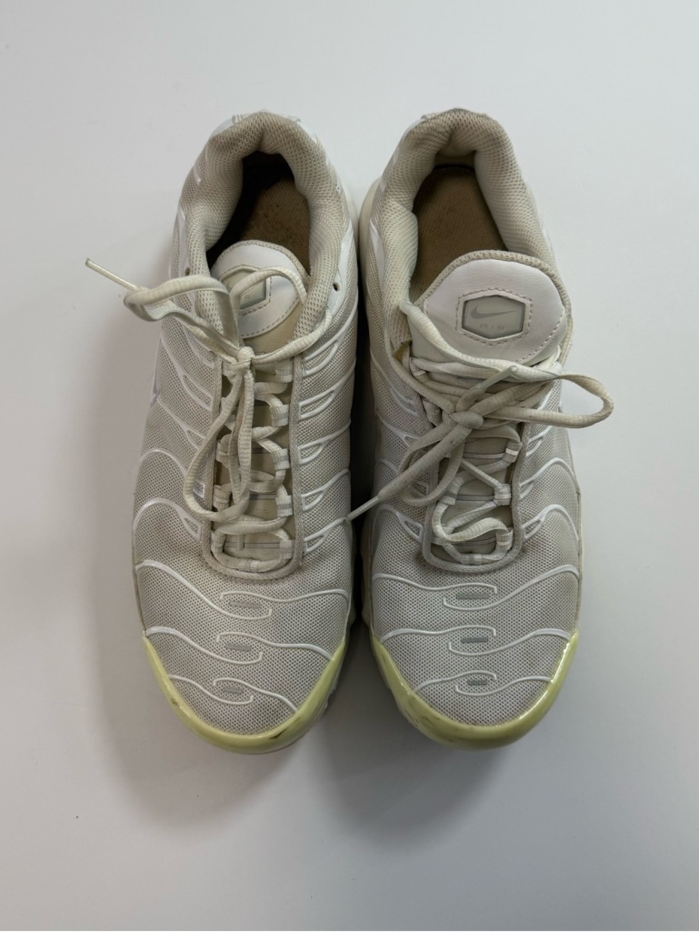 Nike Air size 10 White Mesh Sneakers not cloth approved nursing school shoe